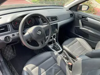 Volkswagen Gran Lavida 2013 1.6L Automatic Comfort Type exterior photo 10 Volkswagen Gran Lavida 2013 1.6L Automatic Comfort Type exterior photo 10