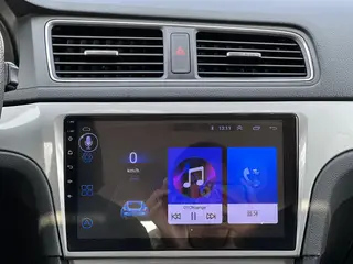 Volkswagen Gran Lavida 2013 1.6L Automatic Comfort Type interior photo 12 Volkswagen Gran Lavida 2013 1.6L Automatic Comfort Type interior photo 12