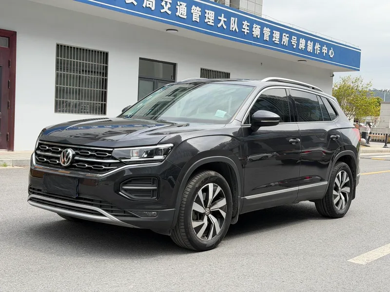 Volkswagen Tayron 2019 330TSI Two-wheel-drive luxury model Country VI exterior photo 1 Volkswagen Tayron 2019 330TSI Two-wheel-drive luxury model Country VI exterior photo 1
