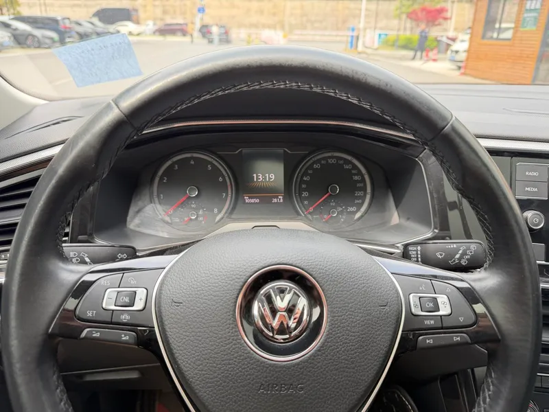 Volkswagen Tayron 2019 330TSI Two-wheel-drive luxury model Country VI interior photo 7 Volkswagen Tayron 2019 330TSI Two-wheel-drive luxury model Country VI interior photo 7