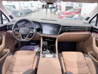 Volkswagen Touareg 2021 3.0TSI Rui Zun Edition exterior photo 8