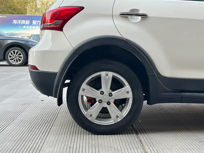 Great Wall M4 2014 1.5L Manual Comfort exterior photo 9 Great Wall M4 2014 1.5L Manual Comfort exterior photo 9