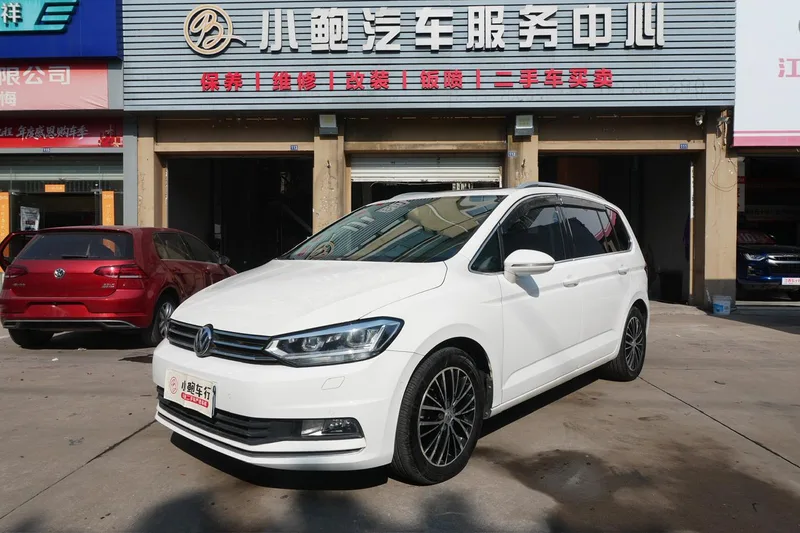 Volkswagen Touan L 2016 330TSI Automatic Luxury Edition exterior photo 1 Volkswagen Touan L 2016 330TSI Automatic Luxury Edition exterior photo 1