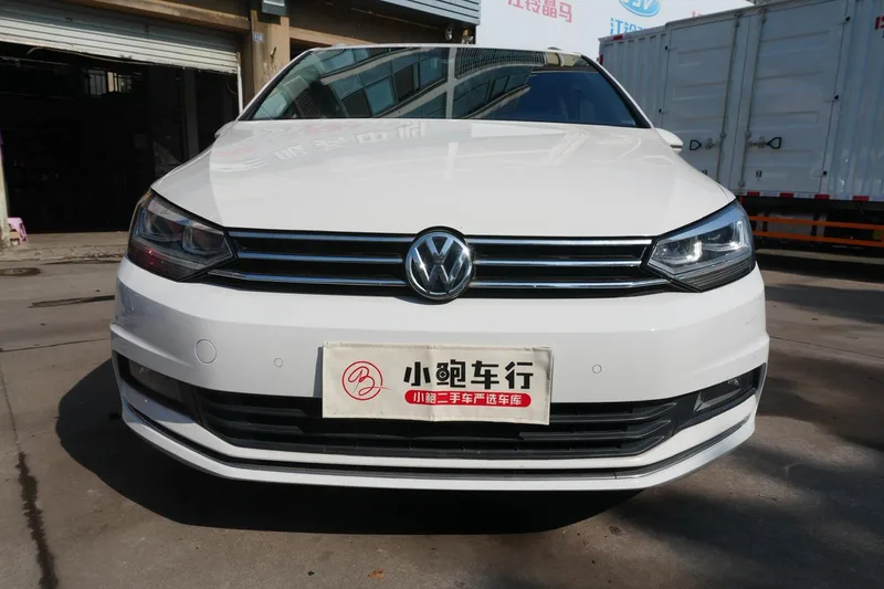 Volkswagen Touan L 2016 330TSI Automatic Luxury Edition exterior photo 2 Volkswagen Touan L 2016 330TSI Automatic Luxury Edition exterior photo 2