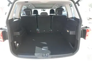 Volkswagen Touan L 2016 330TSI Automatic Luxury Edition interior photo 15 Volkswagen Touan L 2016 330TSI Automatic Luxury Edition interior photo 15