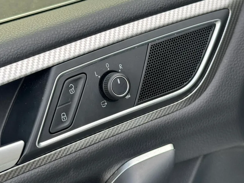 Volkswagen Golf Sportsvan 2020 280TSI Automatic Curious interior photo 14 Volkswagen Golf Sportsvan 2020 280TSI Automatic Curious interior photo 14