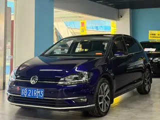Volkswagen Golf 2020 280TSI DSG Comfortable exterior photo 1 Volkswagen Golf 2020 280TSI DSG Comfortable exterior photo 1