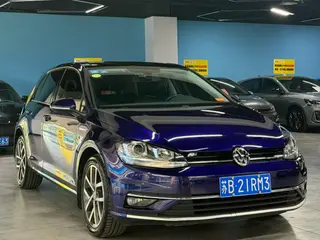 Volkswagen Golf 2020 280TSI DSG Comfortable exterior photo 3 Volkswagen Golf 2020 280TSI DSG Comfortable exterior photo 3