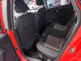 Volkswagen Polo 2016 1.4L Automatic fashion type exterior photo 4 Volkswagen Polo 2016 1.4L Automatic fashion type exterior photo 4