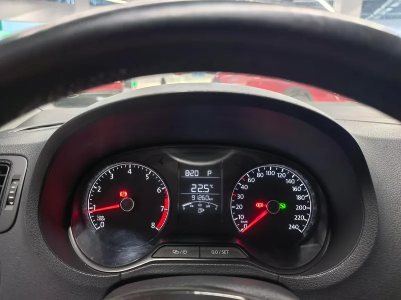 Volkswagen Polo 2016 1.4L Automatic fashion type exterior photo 7 Volkswagen Polo 2016 1.4L Automatic fashion type exterior photo 7