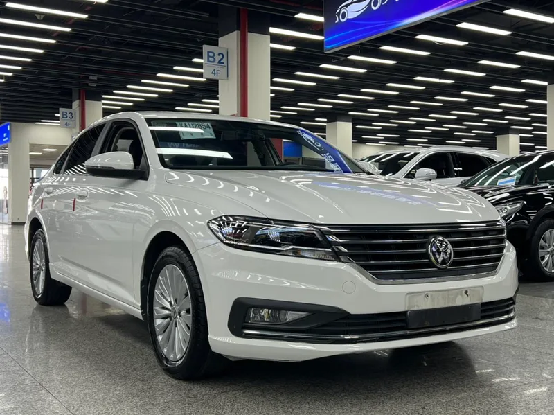 Volkswagen Lavida 2018 1.5L Versión automática de confort País V exterior foto 4 Volkswagen Lavida 2018 1.5L Versión automática de confort País V exterior foto 4