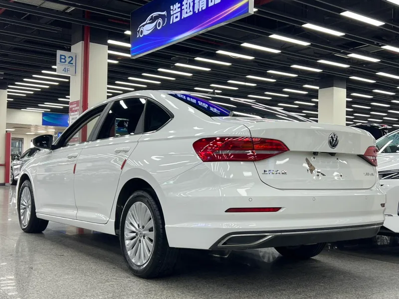 Volkswagen Lavida 2018 1.5L Versión automática de confort País V interior foto 10 Volkswagen Lavida 2018 1.5L Versión automática de confort País V interior foto 10