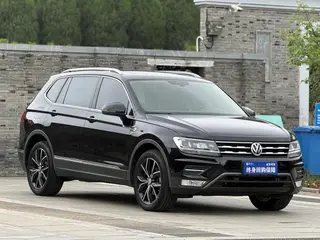 Volkswagen Tiguan L 2019 330TSI Automatic two-wheel drive smart deluxe edition Country VI exterior photo 3 Volkswagen Tiguan L 2019 330TSI Automatic two-wheel drive smart deluxe edition Country VI exterior photo 3