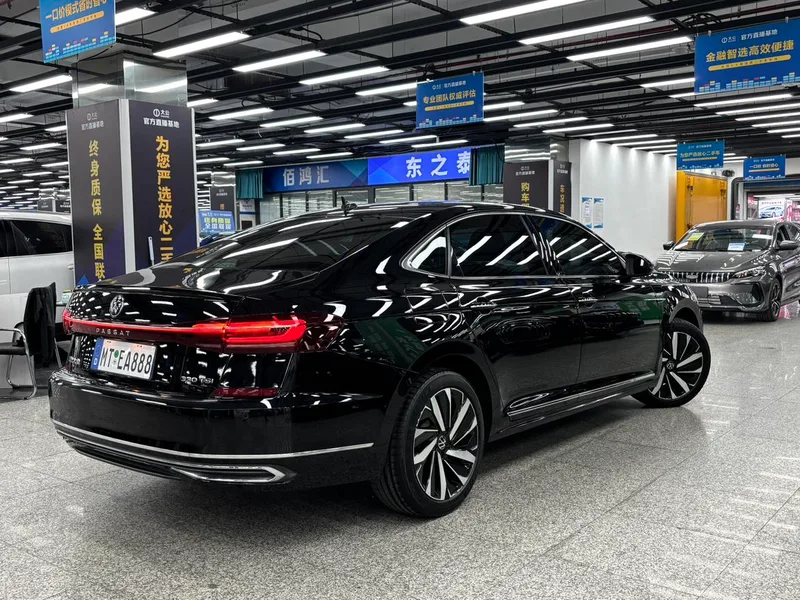 Volkswagen Passat 2022 330TSI Star Elite Edition exterior photo 6 Volkswagen Passat 2022 330TSI Star Elite Edition exterior photo 6