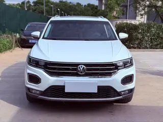 Volkswagen T-Cross 2019 280TSI DSG Très confortable à deux roues motrices Pays V extérieur photo 2