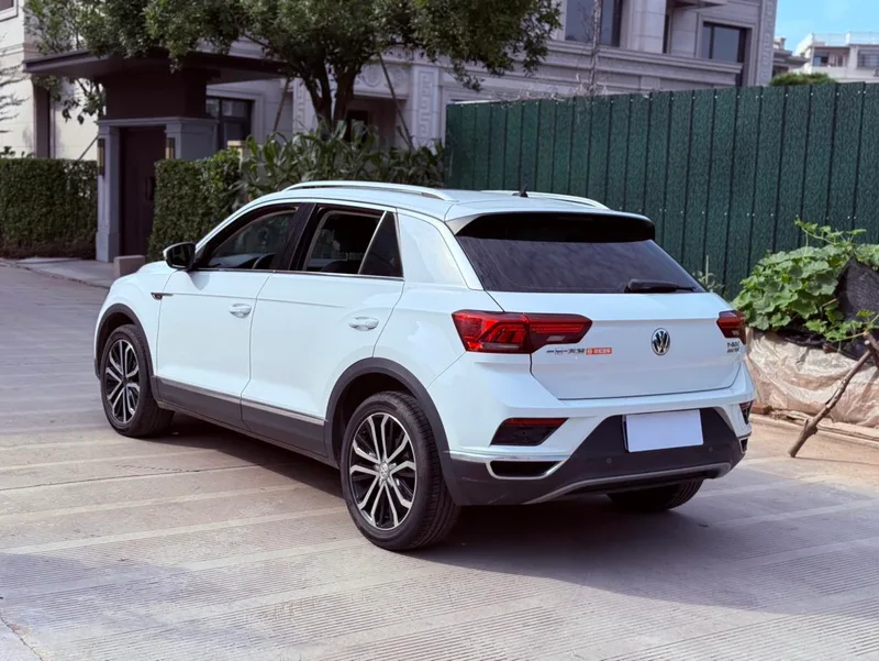 Volkswagen T-Cross 2019 280TSI DSG Très confortable à deux roues motrices Pays V intérieur photo 9