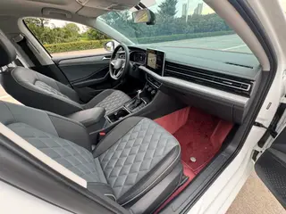 Volkswagen Sagitar 2025 Restyling 300TSI DSG Premium Edition interior photo 11 Volkswagen Sagitar 2025 Restyling 300TSI DSG Premium Edition interior photo 11