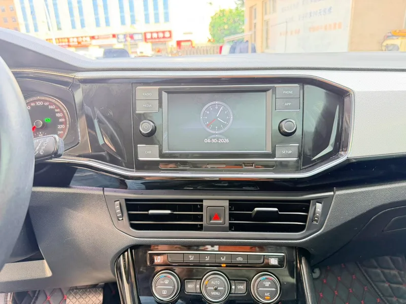 Volkswagen Tayron 2019 330TSI Modèle de luxe à deux roues motrices État VI intérieur photo 8 Volkswagen Tayron 2019 330TSI Modèle de luxe à deux roues motrices État VI intérieur photo 8