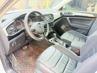Volkswagen Tayron 2019 330TSI Modèle de luxe à deux roues motrices État VI intérieur photo 9 Volkswagen Tayron 2019 330TSI Modèle de luxe à deux roues motrices État VI intérieur photo 9