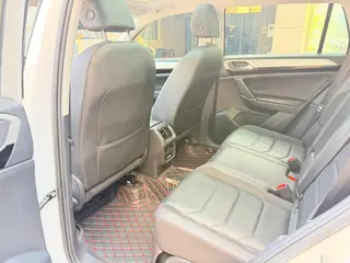 Volkswagen Tayron 2019 330TSI Modèle de luxe à deux roues motrices État VI intérieur photo 10 Volkswagen Tayron 2019 330TSI Modèle de luxe à deux roues motrices État VI intérieur photo 10