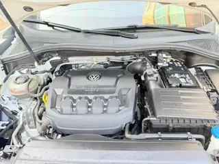 Volkswagen Tayron 2019 330TSI Modèle de luxe à deux roues motrices État VI intérieur photo 14 Volkswagen Tayron 2019 330TSI Modèle de luxe à deux roues motrices État VI intérieur photo 14