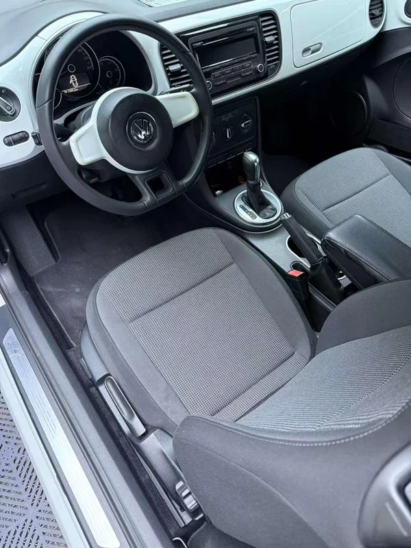 Volkswagen Beetle 2014 1.2TSI Fashionable exterior photo 7 Volkswagen Beetle 2014 1.2TSI Fashionable exterior photo 7