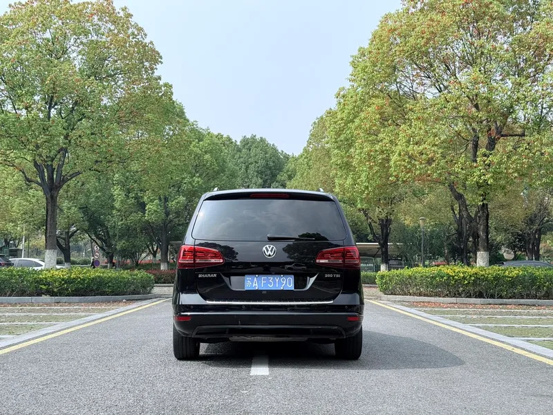 Volkswagen Sharan 2016 380TSI Comfortable 7 seat exterior photo 5
