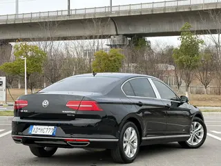 Volkswagen Magotan 2019 330TSI DSG Luxury type Country VI exterior photo 6 Volkswagen Magotan 2019 330TSI DSG Luxury type Country VI exterior photo 6