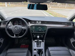 Volkswagen Magotan 2019 330TSI DSG Luxury type Country VI interior photo 16 Volkswagen Magotan 2019 330TSI DSG Luxury type Country VI interior photo 16