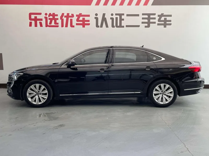 Volkswagen Passat 2020 Restyling 330TSI Elite Edition Country VI exterior photo 3 Volkswagen Passat 2020 Restyling 330TSI Elite Edition Country VI exterior photo 3