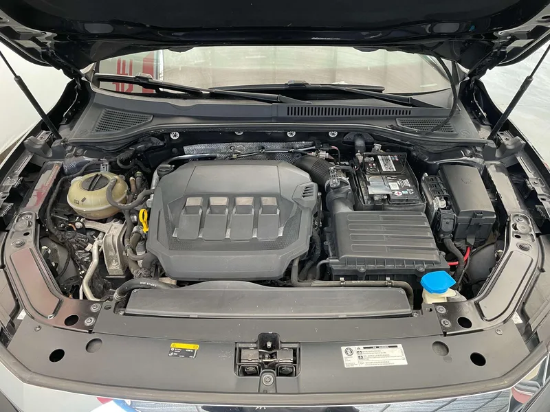 Volkswagen Passat 2020 Restyling 330TSI Elite Edition Country VI interior photo 17 Volkswagen Passat 2020 Restyling 330TSI Elite Edition Country VI interior photo 17
