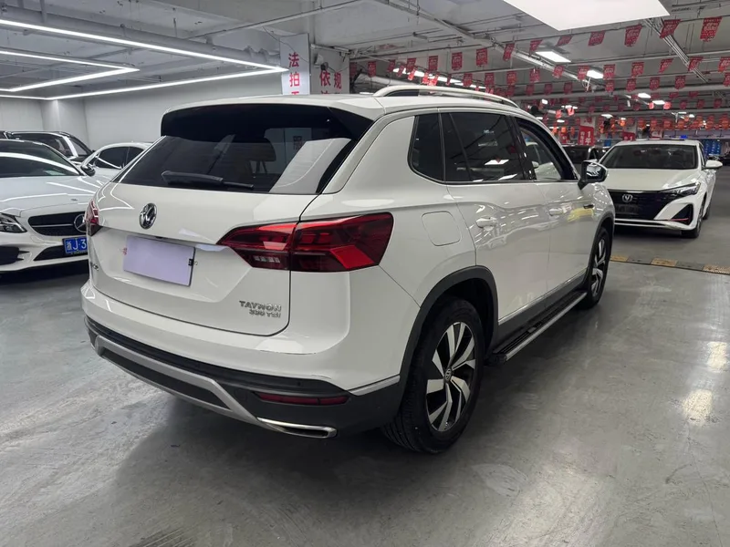 Volkswagen Tayron 2019 330TSI Four-wheel drive luxury model China V interior photo 11 Volkswagen Tayron 2019 330TSI Four-wheel drive luxury model China V interior photo 11