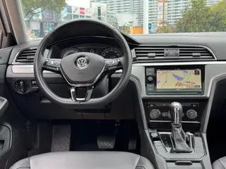 Volkswagen Lamando 2019 280TSI DSG Comfort Edition China V interior photo 18 Volkswagen Lamando 2019 280TSI DSG Comfort Edition China V interior photo 18