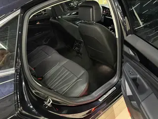 Volkswagen Passat 2024 330TSI Elite Edition interior photo 9 Volkswagen Passat 2024 330TSI Elite Edition interior photo 9