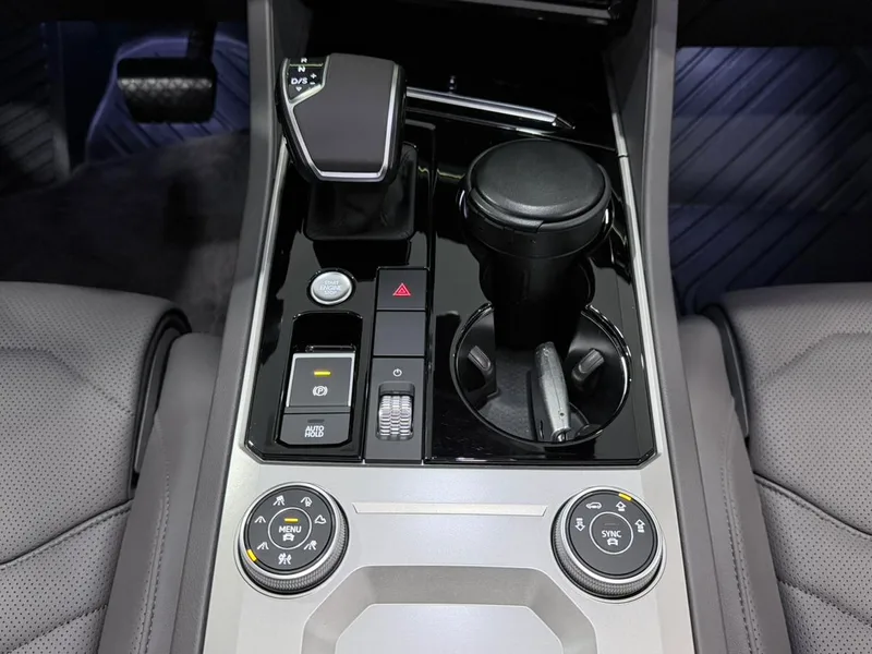 Volkswagen Touareg 2020 2.0TSI Ruishang Edition exterior photo 9