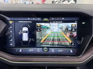 Volkswagen Touareg 2020 2.0TSI Ruishang Edition interior photo 19