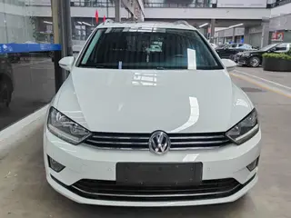 Volkswagen Golf Sportsvan 2018 230TSI automatic aggressive type exterior photo 2 Volkswagen Golf Sportsvan 2018 230TSI automatic aggressive type exterior photo 2