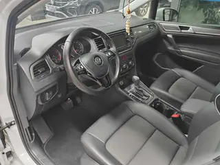 Volkswagen Golf Sportsvan 2018 230TSI automatic aggressive type exterior photo 6 Volkswagen Golf Sportsvan 2018 230TSI automatic aggressive type exterior photo 6