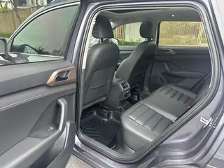 Volkswagen Tharu 2019 280TSI Two-wheel drive luxury edition China V interior photo 14 Volkswagen Tharu 2019 280TSI Two-wheel drive luxury edition China V interior photo 14