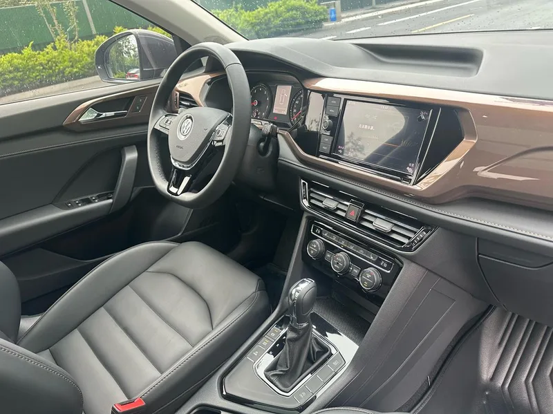 Volkswagen Tharu 2019 280TSI Two-wheel drive luxury edition China V interior photo 19 Volkswagen Tharu 2019 280TSI Two-wheel drive luxury edition China V interior photo 19