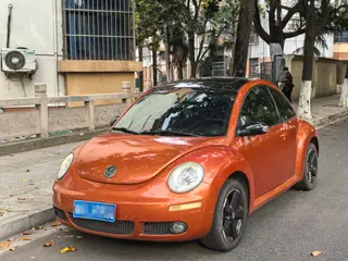 Volkswagen Beetle 2010 2.0 BlackOrange Comfort Edition exterior photo 1 Volkswagen Beetle 2010 2.0 BlackOrange Comfort Edition exterior photo 1