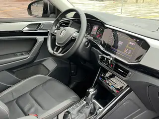 Volkswagen Tayron 2020 330TSI Édition de luxe Shilian intérieur photo 14 Volkswagen Tayron 2020 330TSI Édition de luxe Shilian intérieur photo 14