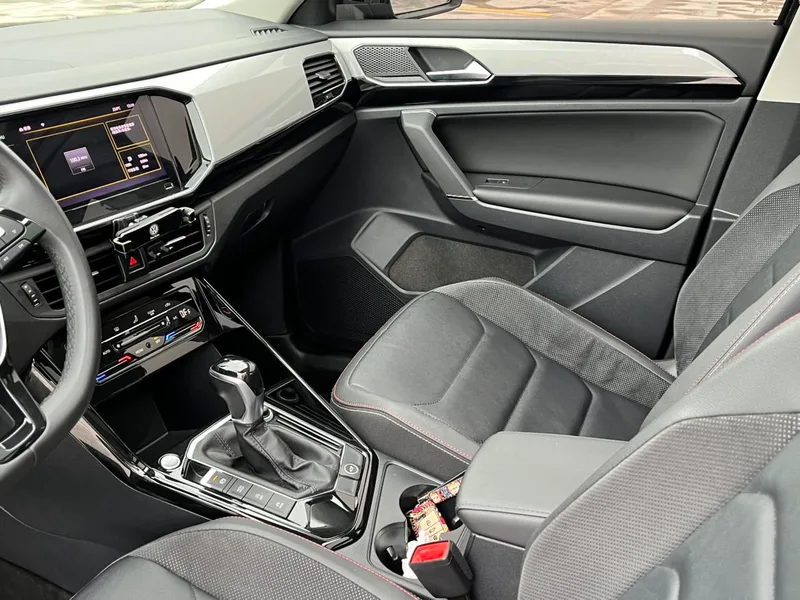 Volkswagen Tayron 2020 330TSI Édition de luxe Shilian intérieur photo 19 Volkswagen Tayron 2020 330TSI Édition de luxe Shilian intérieur photo 19