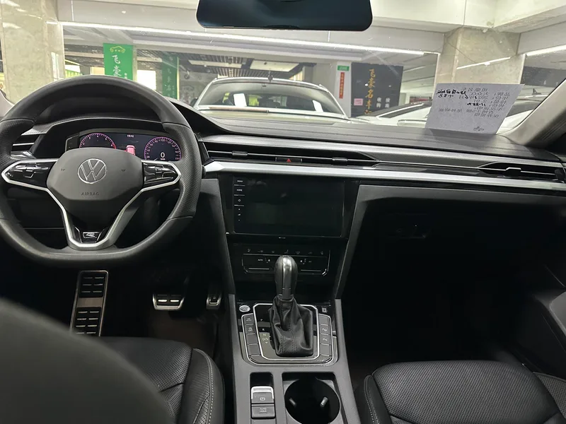 Volkswagen CC 2021 380TSI eye-catching version exterior photo 5 Volkswagen CC 2021 380TSI eye-catching version exterior photo 5