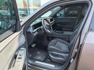 Volkswagen Teramont 2025 Teramont Pro 450TSI Четырехприводная версия интерьер фото 11 Volkswagen Teramont 2025 Teramont Pro 450TSI Четырехприводная версия интерьер фото 11