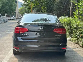Volkswagen Sagitar 2018 1.6L Automatic Comfort Type exterior photo 3 Volkswagen Sagitar 2018 1.6L Automatic Comfort Type exterior photo 3