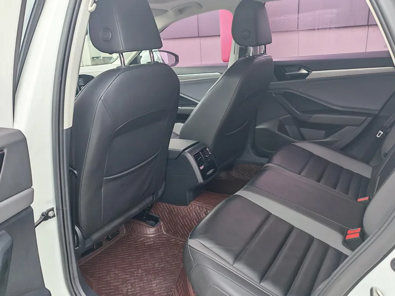 Volkswagen Sagitar 2020 280TSI DSG Comfortable Country VI exterior photo 6 Volkswagen Sagitar 2020 280TSI DSG Comfortable Country VI exterior photo 6