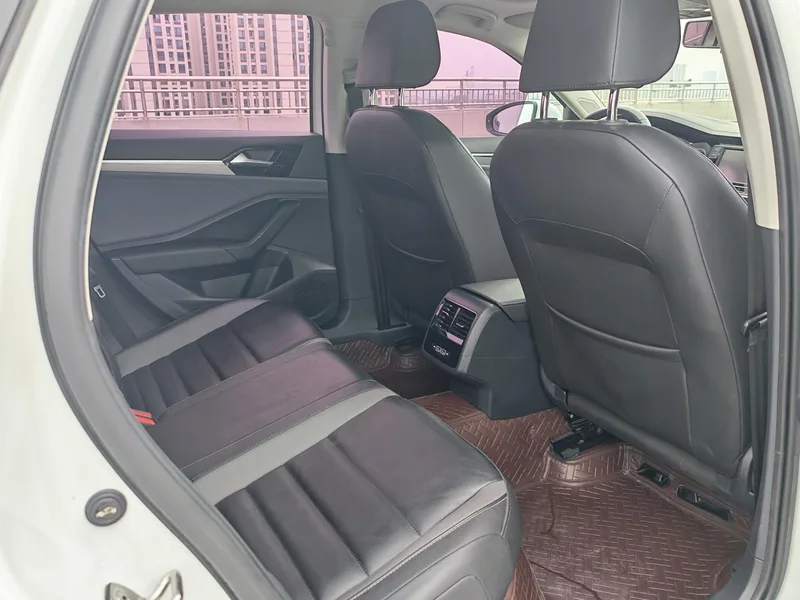 Volkswagen Sagitar 2020 280TSI DSG Comfortable Country VI exterior photo 7 Volkswagen Sagitar 2020 280TSI DSG Comfortable Country VI exterior photo 7