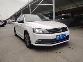 Volkswagen Sagitar 2016 230TSI 25 Anniversary Edition exterior photo 3 Volkswagen Sagitar 2016 230TSI 25 Anniversary Edition exterior photo 3