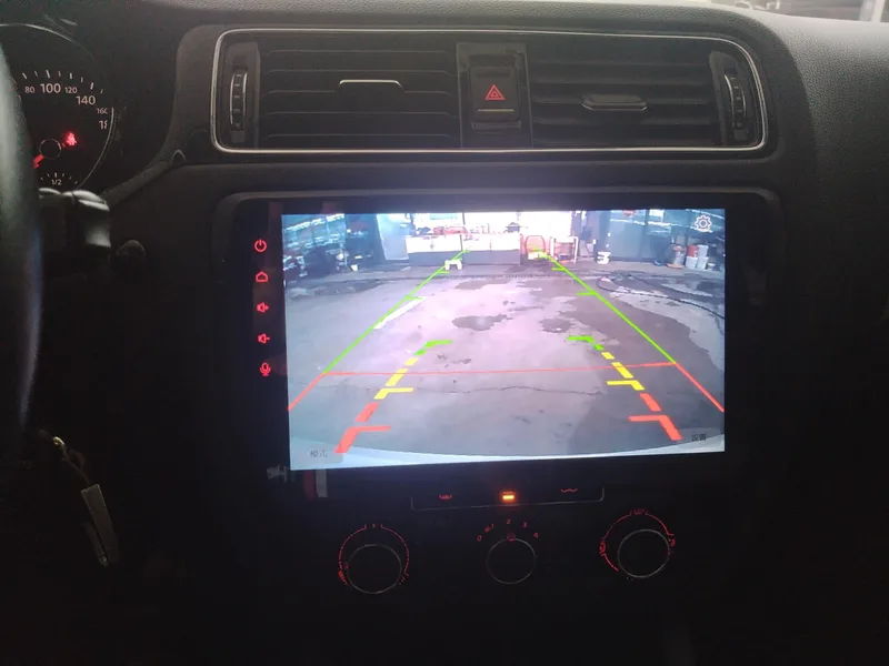 Volkswagen Sagitar 2016 230TSI 25 Anniversary Edition interior photo 14 Volkswagen Sagitar 2016 230TSI 25 Anniversary Edition interior photo 14